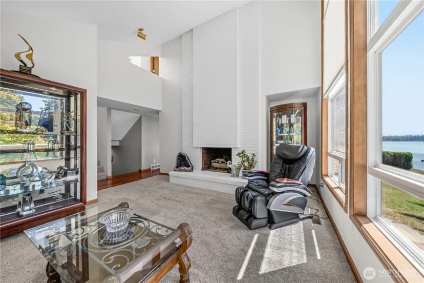 Property photo for 21424 Snag Island Drive E, Lake Tapps photo 7