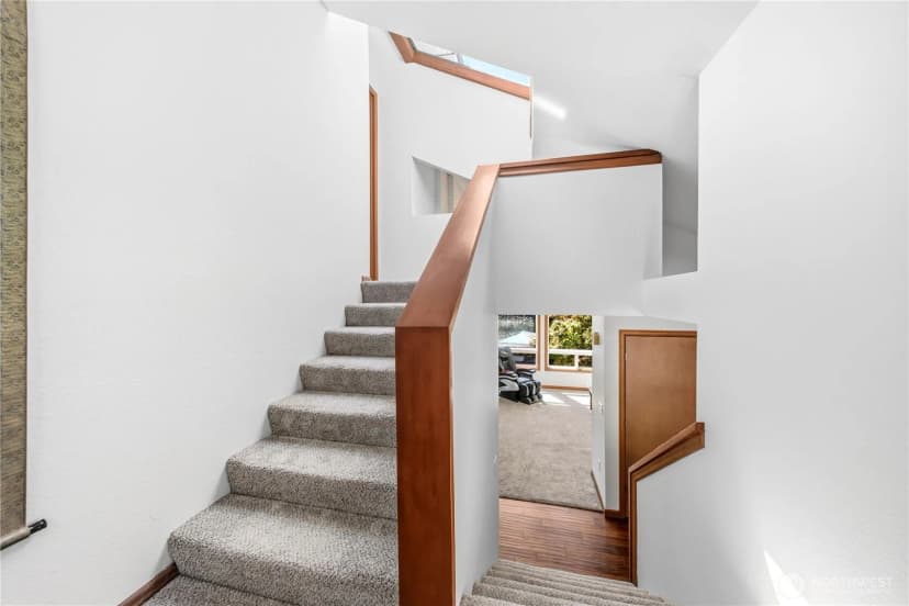 Property photo for 21424 Snag Island Drive E, Lake Tapps photo 16