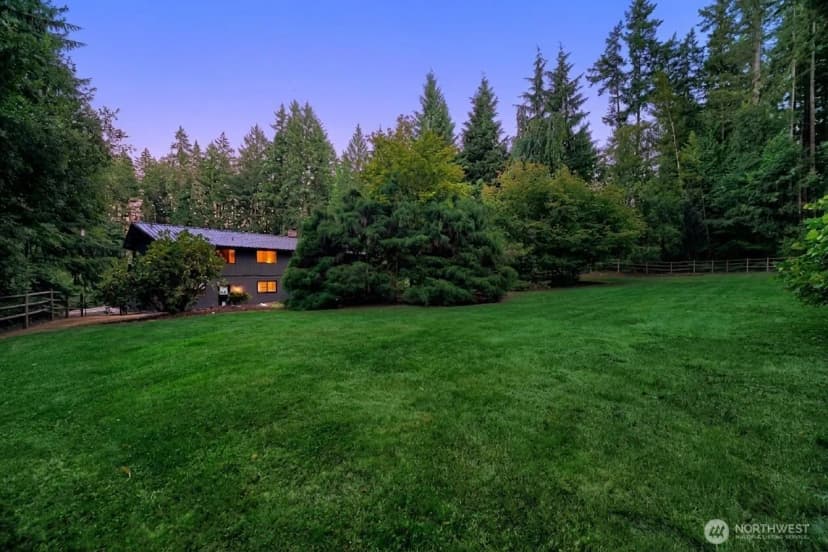 Property photo for 22619 87th Avenue Se, Woodinville photo 39
