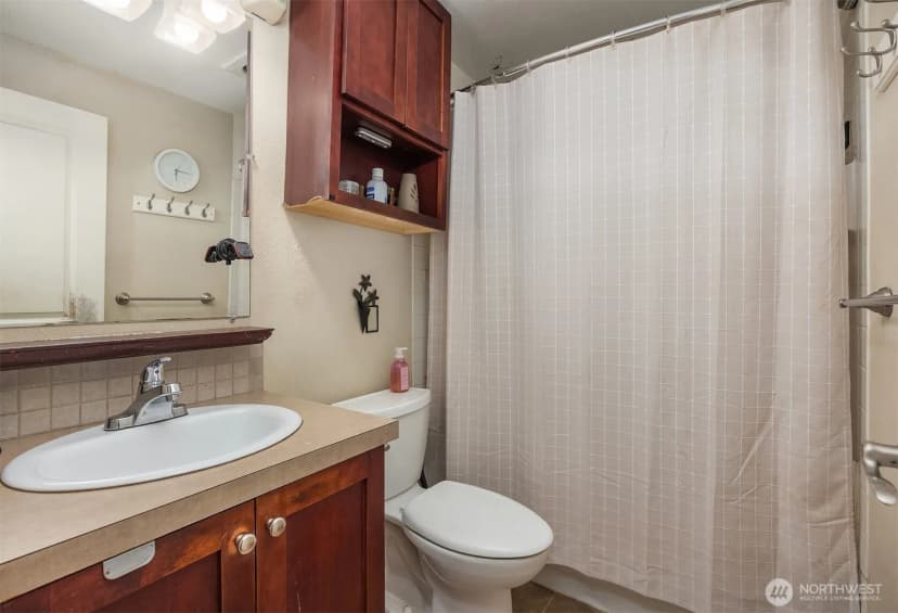 Property photo for 23417 16th Place S #b203, Des Moines photo 9
