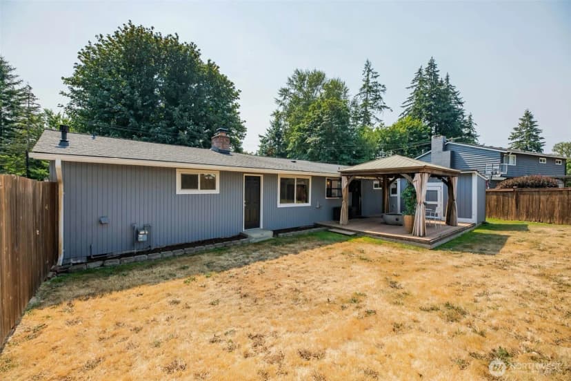 Property photo for 15814 Larch Way, Lynnwood photo 19