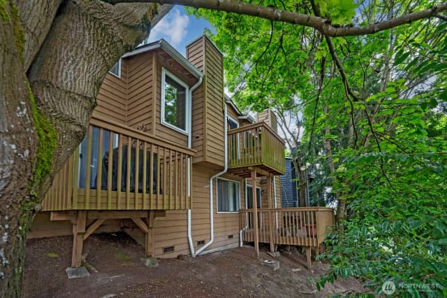 Property photo for 301 W Raye Street #106, Seattle photo 3