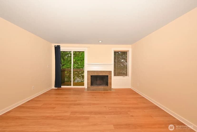 Property photo for 301 W Raye Street #106, Seattle photo 5