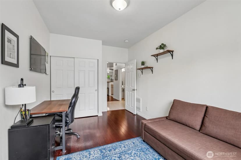 Property photo for 733 114th Street Sw #w103, Everett photo 9