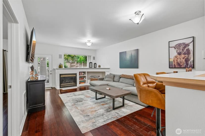 Property photo for 733 114th Street Sw #w103, Everett photo 2