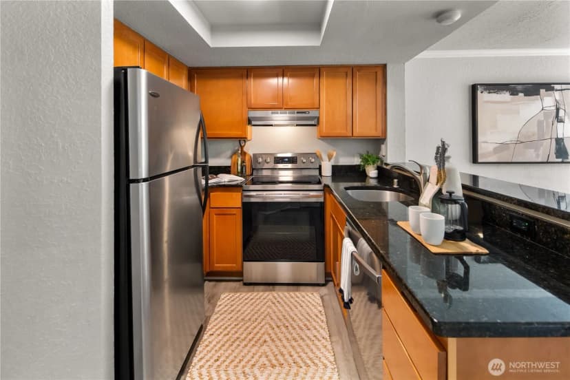 Property photo for 12020 100th Avenue Ne #m103, Kirkland photo 9