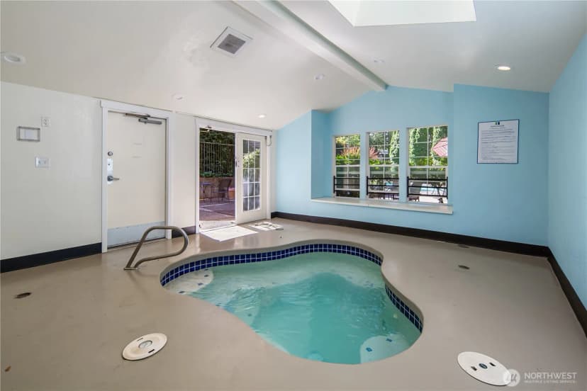 Property photo for 12020 100th Avenue Ne #m103, Kirkland photo 26