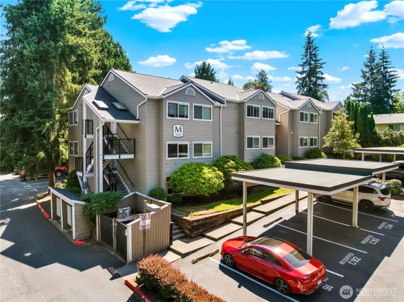 Property photo for 12020 100th Avenue Ne #m103, Kirkland photo 31