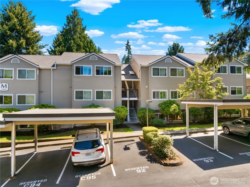 Property photo for 12020 100th Avenue Ne #m103, Kirkland photo 21