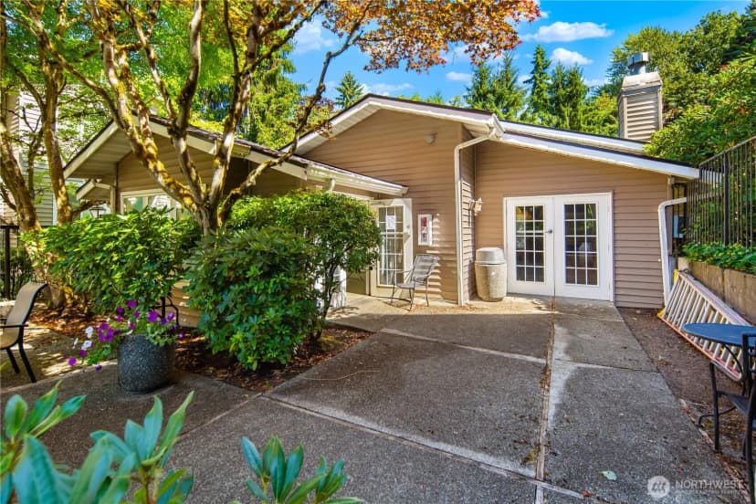 Property photo for 12020 100th Avenue Ne #m103, Kirkland photo 27