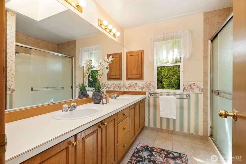 Property photo for 20769 Staffordshire Lane Nw, Poulsbo photo 16