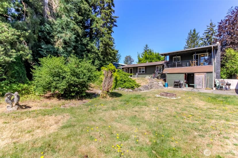 Property photo for 2633 Lake Youngs Court Se, Renton photo 13