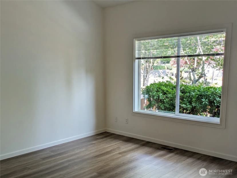 Property photo for 1221 65th Street Se #103, Auburn photo 10