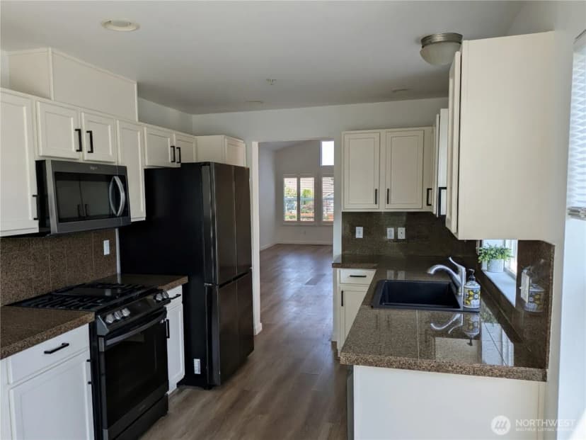 Property photo for 1221 65th Street Se #103, Auburn photo 7