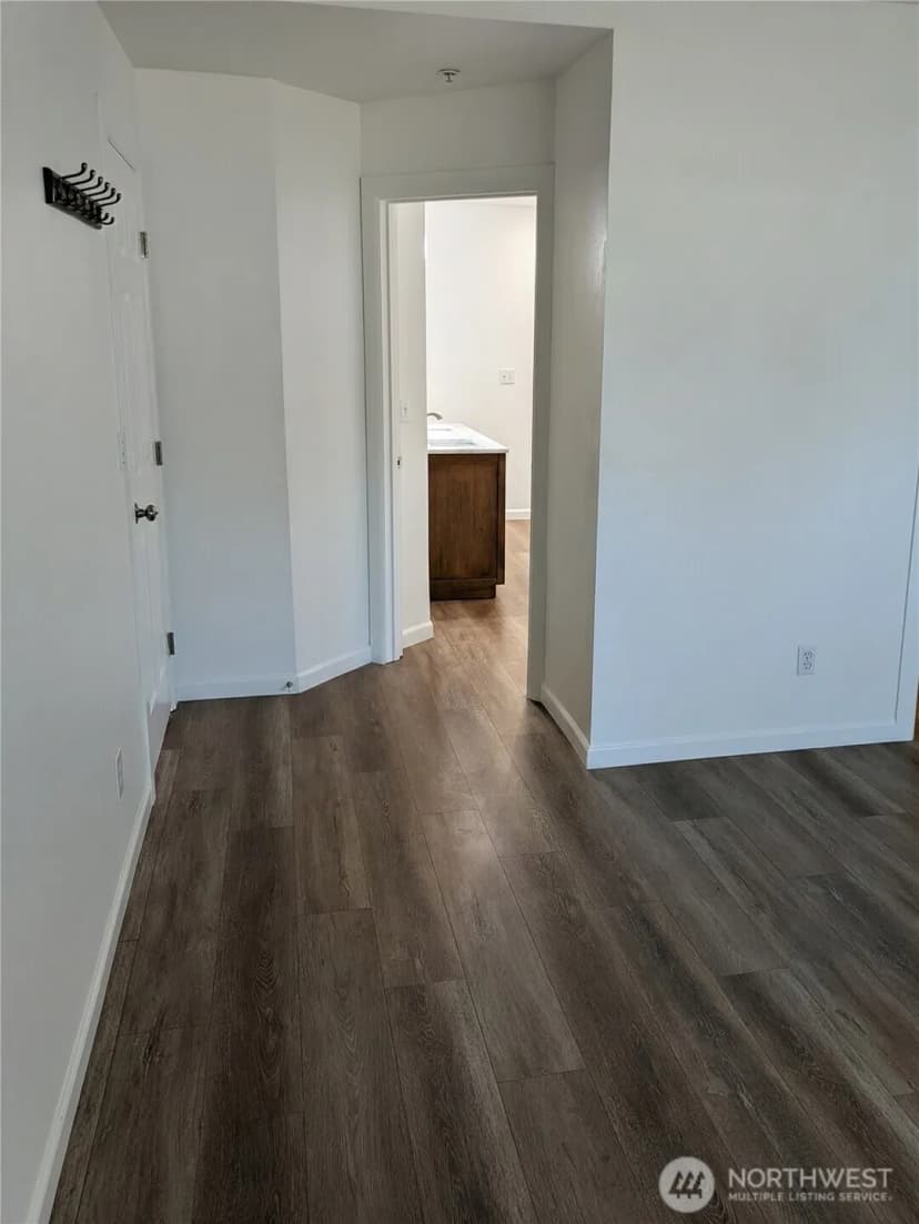 Property photo for 1221 65th Street Se #103, Auburn photo 11