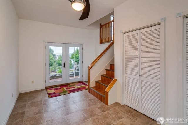Property photo for 8061 Chinook Way, Birch Bay photo 2