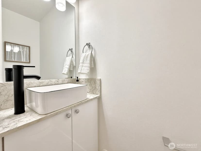 Property photo for 708 N 102nd Street #2, Seattle photo 32