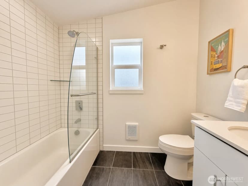 Property photo for 708 N 102nd Street #2, Seattle photo 15