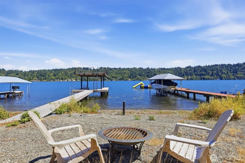 Property photo for 2618 W Lake Sammamish Parkway Ne, Redmond photo 25