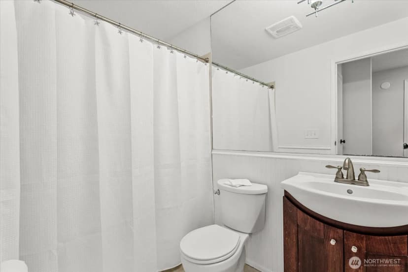 Property photo for 17034 431st Avenue Se, North Bend photo 14
