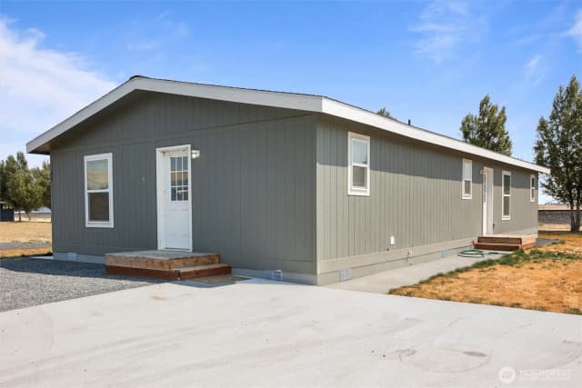 Property photo for 2480 Basin St Sw #44, Ephrata photo 4