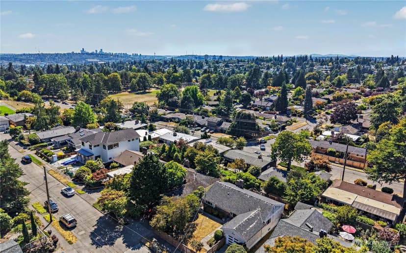 Property photo for 7333 46th Avenue Ne, Seattle photo 15