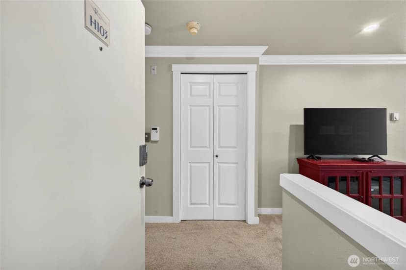 Property photo for 1840 S 284th Lane #h103, Federal Way photo 16