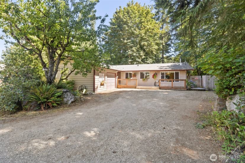 Property photo for 2295 Deer Park Road, Port Angeles photo 34