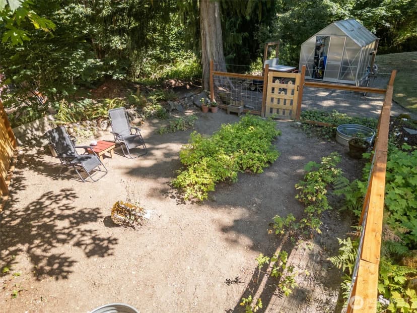Property photo for 2295 Deer Park Road, Port Angeles photo 31