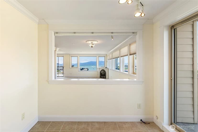 Property photo for 1301 W Holly Street #302, Bellingham photo 28