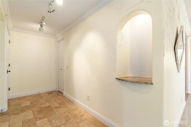 Property photo for 1301 W Holly Street #302, Bellingham photo 5