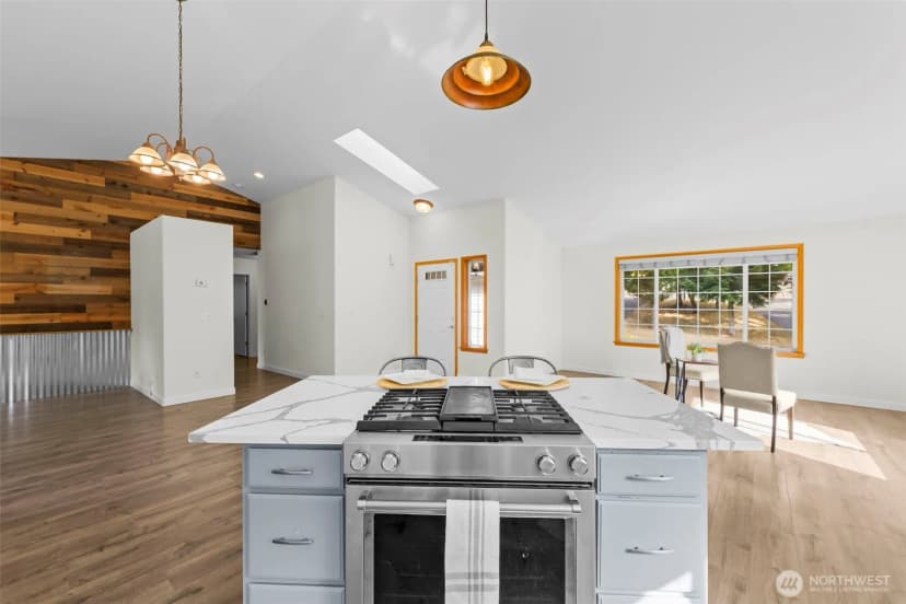 Property photo for 17831 77th Street E, Bonney Lake photo 9