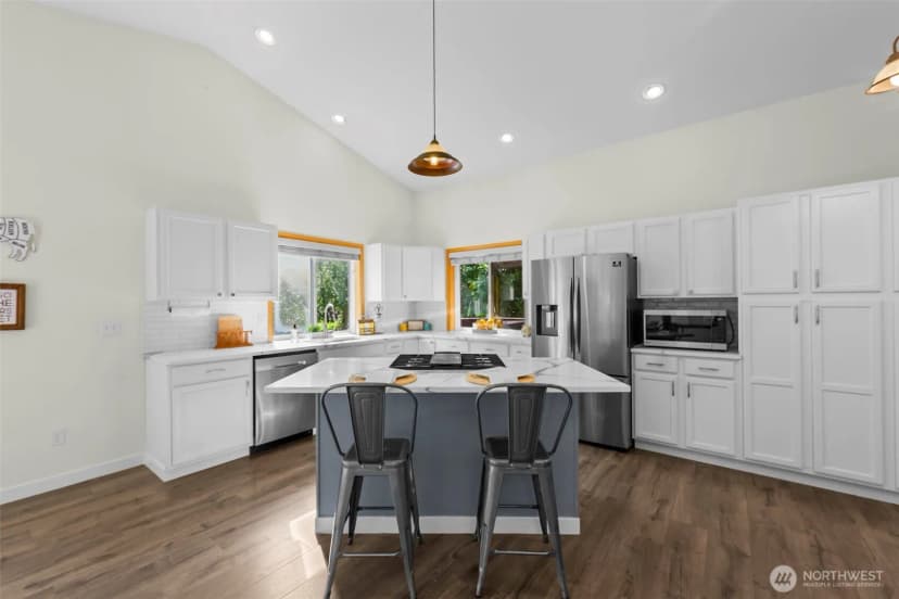 Property photo for 17831 77th Street E, Bonney Lake photo 6
