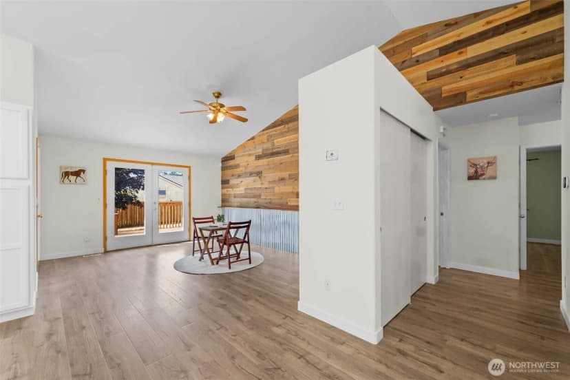 Property photo for 17831 77th Street E, Bonney Lake photo 11