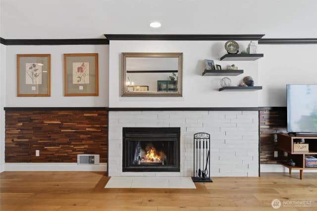 Property photo for 17001 Inglewood Road Ne #n208, Kenmore photo 4