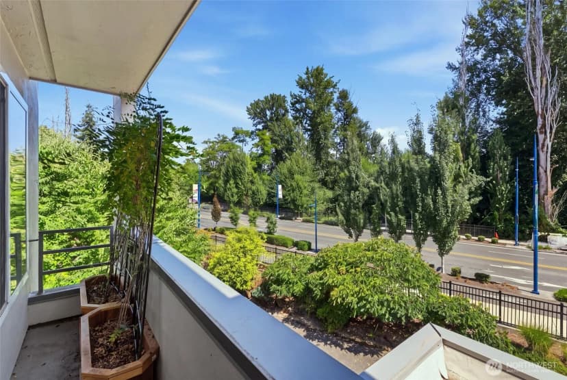 Property photo for 17001 Inglewood Road Ne #n208, Kenmore photo 18