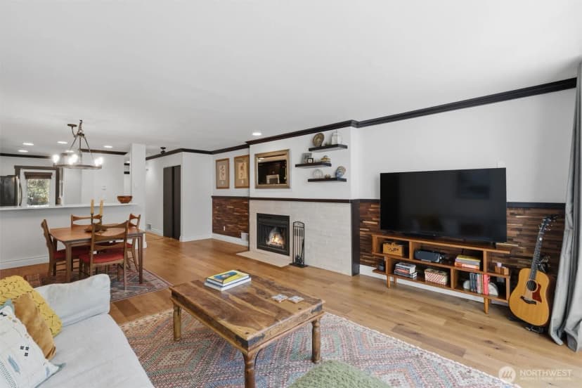 Property photo for 17001 Inglewood Road Ne #n208, Kenmore photo 8