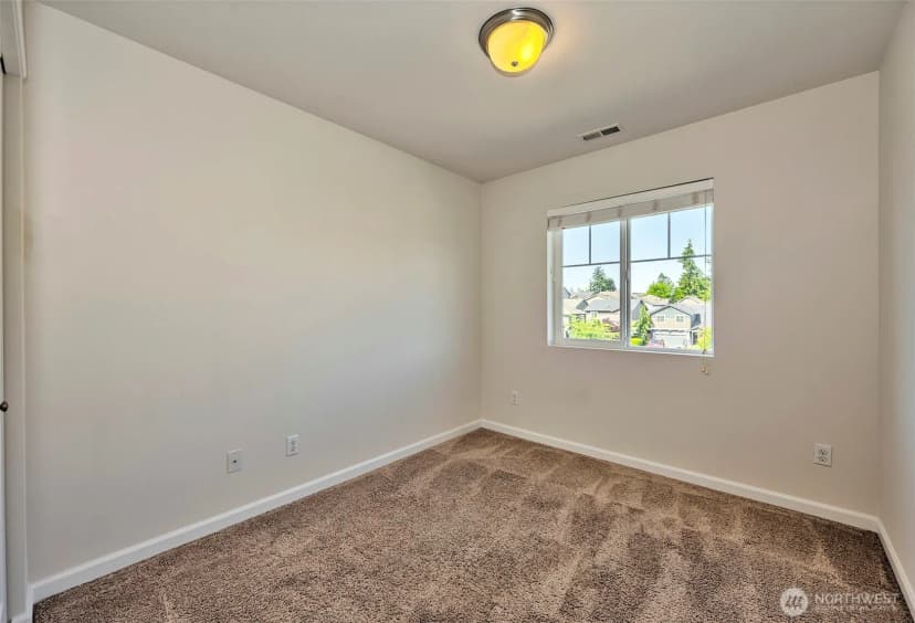 Property photo for 20231 4th Place W, Lynnwood photo 20