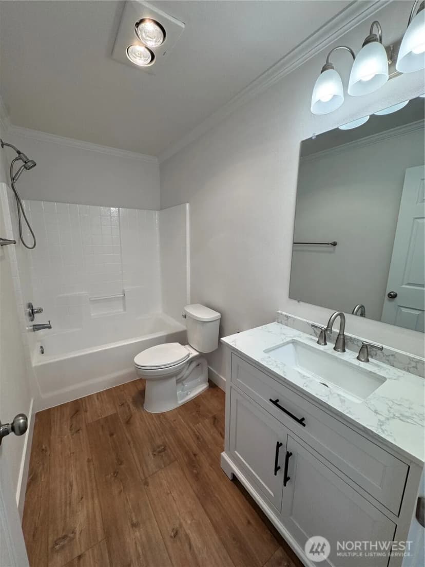 Property photo for 1869 Johnson Avenue, Dupont photo 13