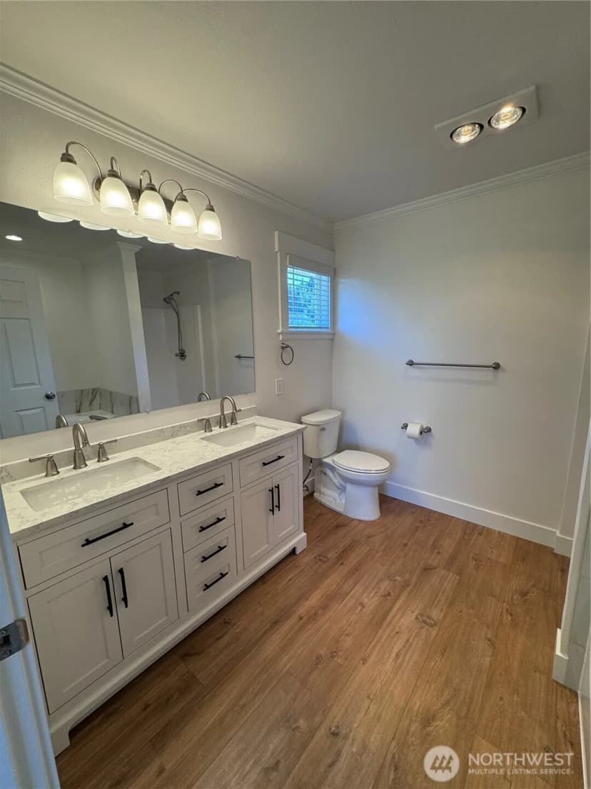 Property photo for 1869 Johnson Avenue, Dupont photo 17