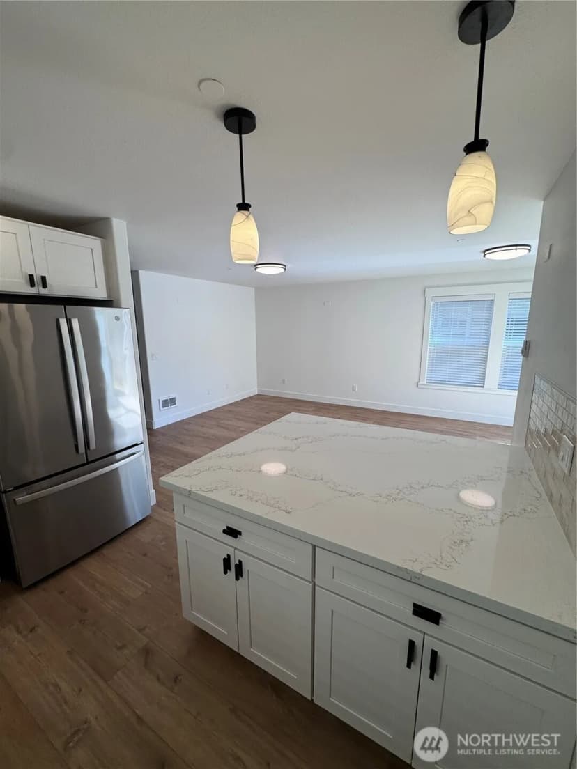 Property photo for 1869 Johnson Avenue, Dupont photo 8