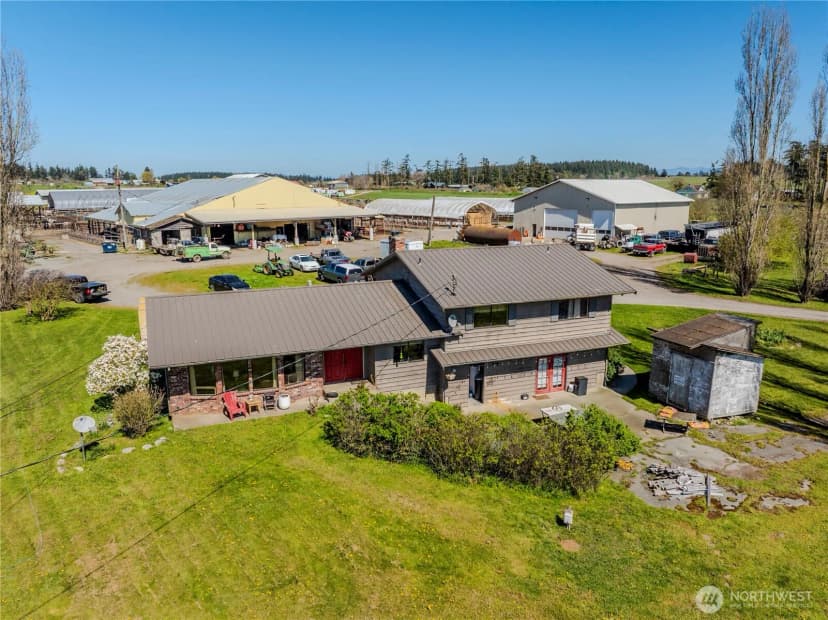 Property photo for 1240 Arnold Road, Oak Harbor photo 14
