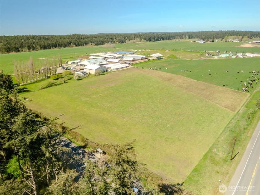 Property photo for 1240 Arnold Road, Oak Harbor photo 36