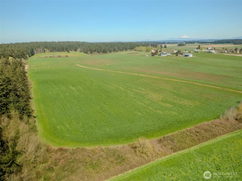 Property photo for 1240 Arnold Road, Oak Harbor photo 34