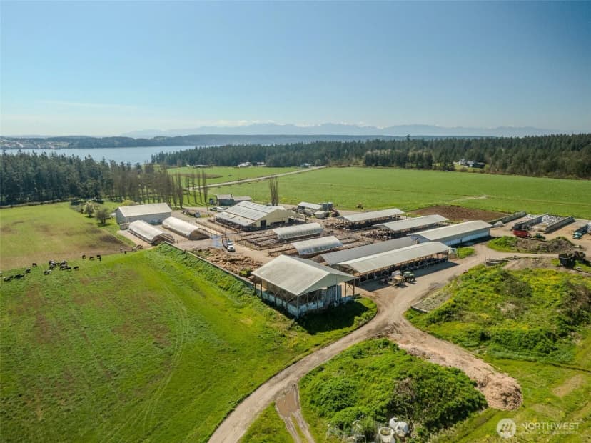 Property photo for 1240 Arnold Road, Oak Harbor