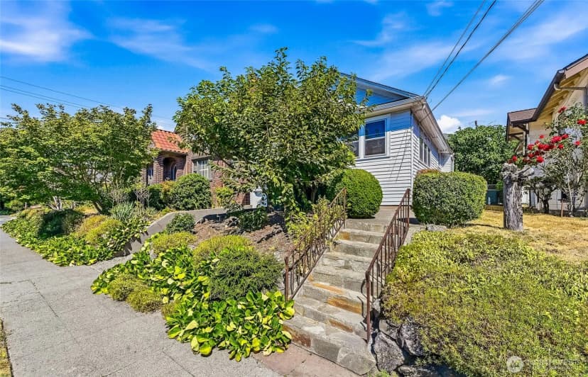 Property photo for 3208 15th Avenue S, Seattle photo 3