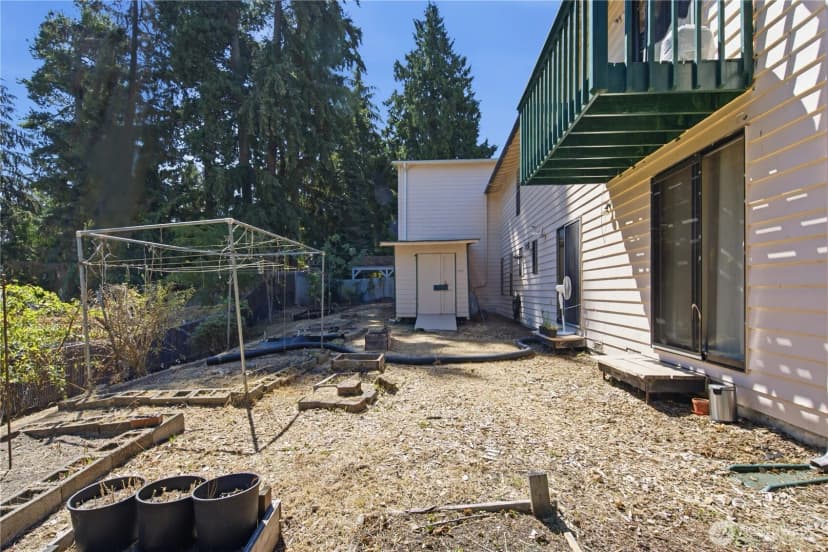Property photo for 16068 Greenwood Avenue N, Shoreline photo 35