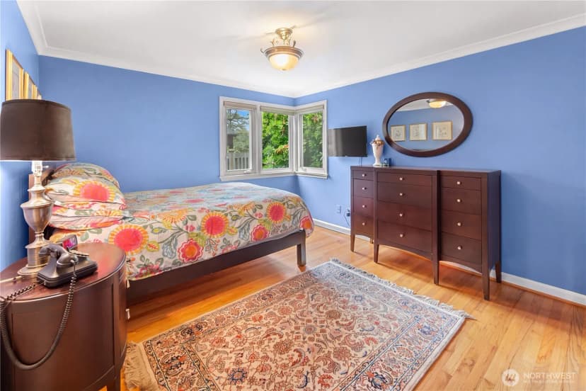 Property photo for 2706 56th Avenue Sw, Seattle photo 10