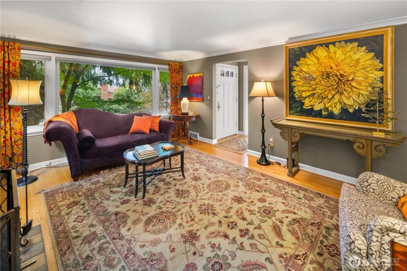 Property photo for 2706 56th Avenue Sw, Seattle photo 4