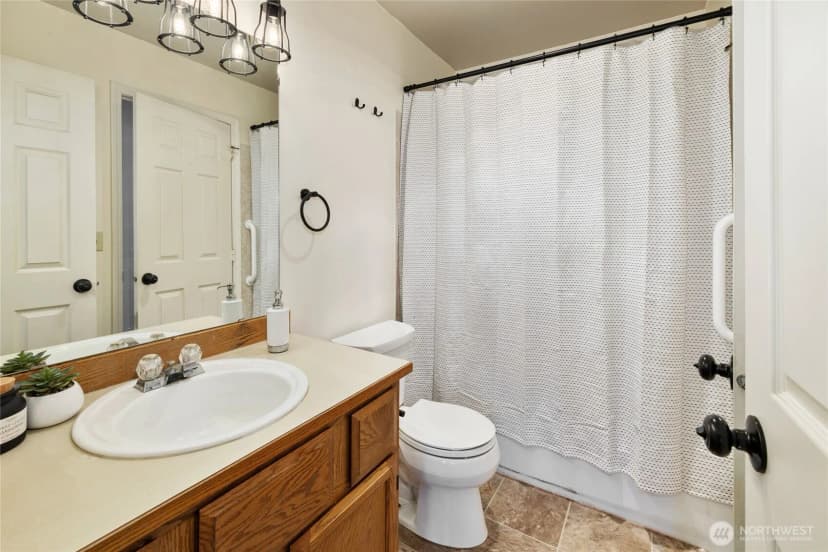 Property photo for 209 E 18th Avenue #d19, Ellensburg photo 17